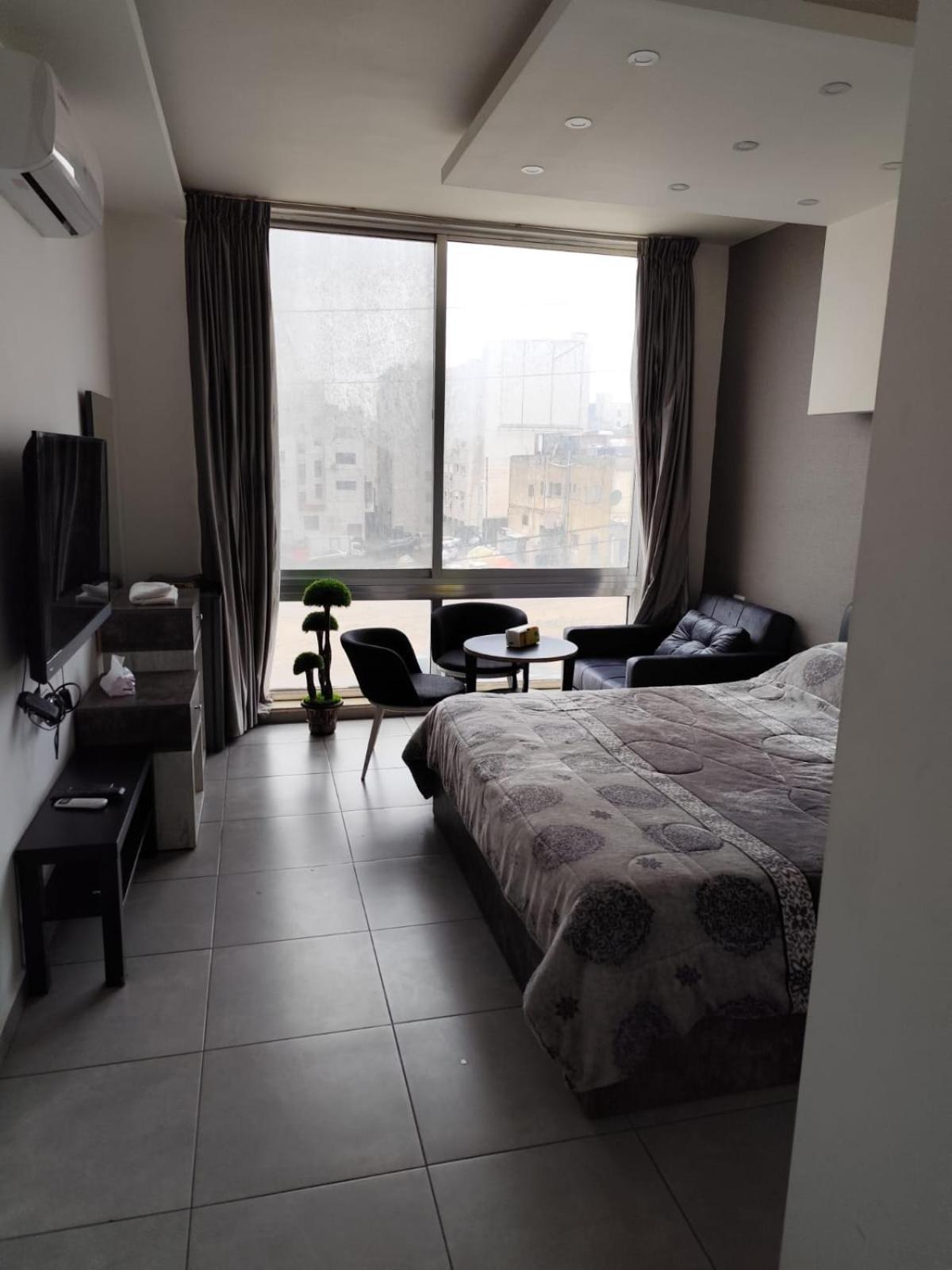 Gentle Breeze 2 * Amman